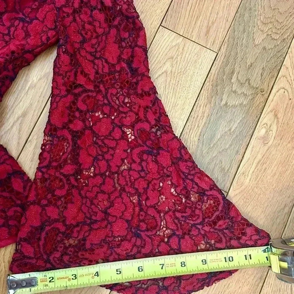 Laundry by Shelli Segal Women's Red Lace Off-the-shoulder Peplum Dress Size 4 - Picture 15 of 16
